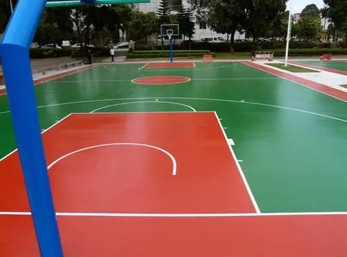 杨浦球场地面翻新,裂缝修重要性